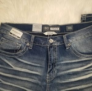 Buckle BKE Tyler Bootleg Jeans Size 33S